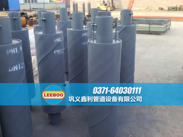 地埋波紋<a href=http://m.metrowesthousebuyers.com target=_blank class=infotextkey>補(bǔ)償器</a>發(fā)貨現(xiàn)場