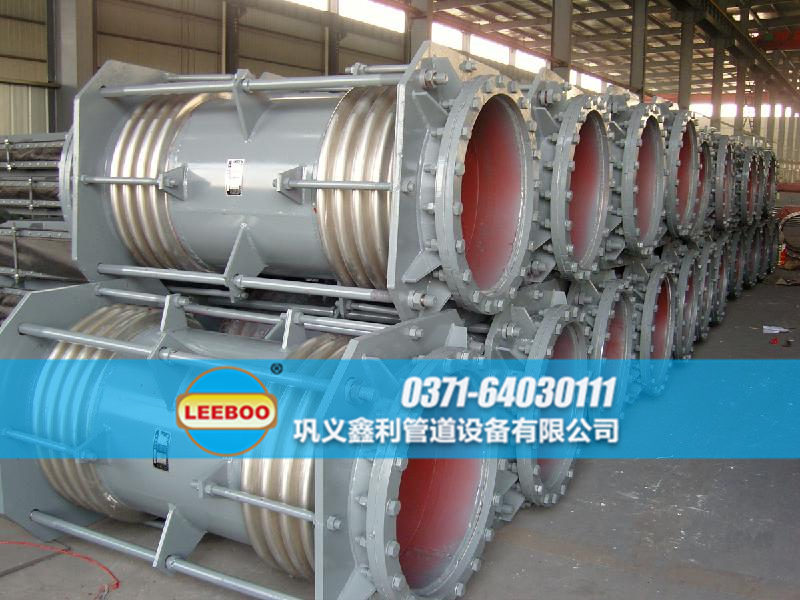 <a href=http://m.metrowesthousebuyers.com target=_blank class=infotextkey>補(bǔ)償器</a>生產(chǎn)車間