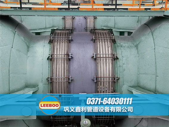 <a href=http://m.metrowesthousebuyers.com target=_blank class=infotextkey>補(bǔ)償器</a>安裝現(xiàn)場(chǎng)圖